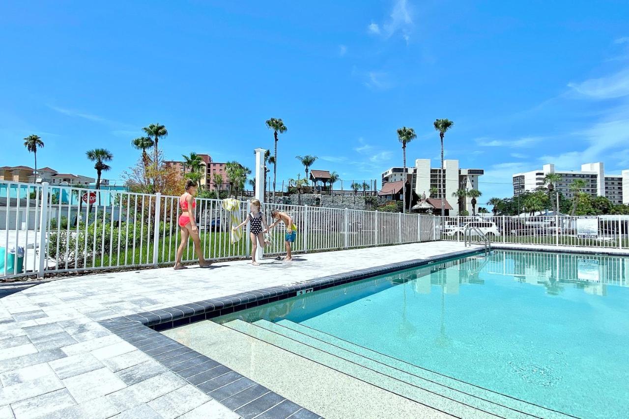 Madeira Del Mar 303 Appartement St. Pete Beach Buitenkant foto