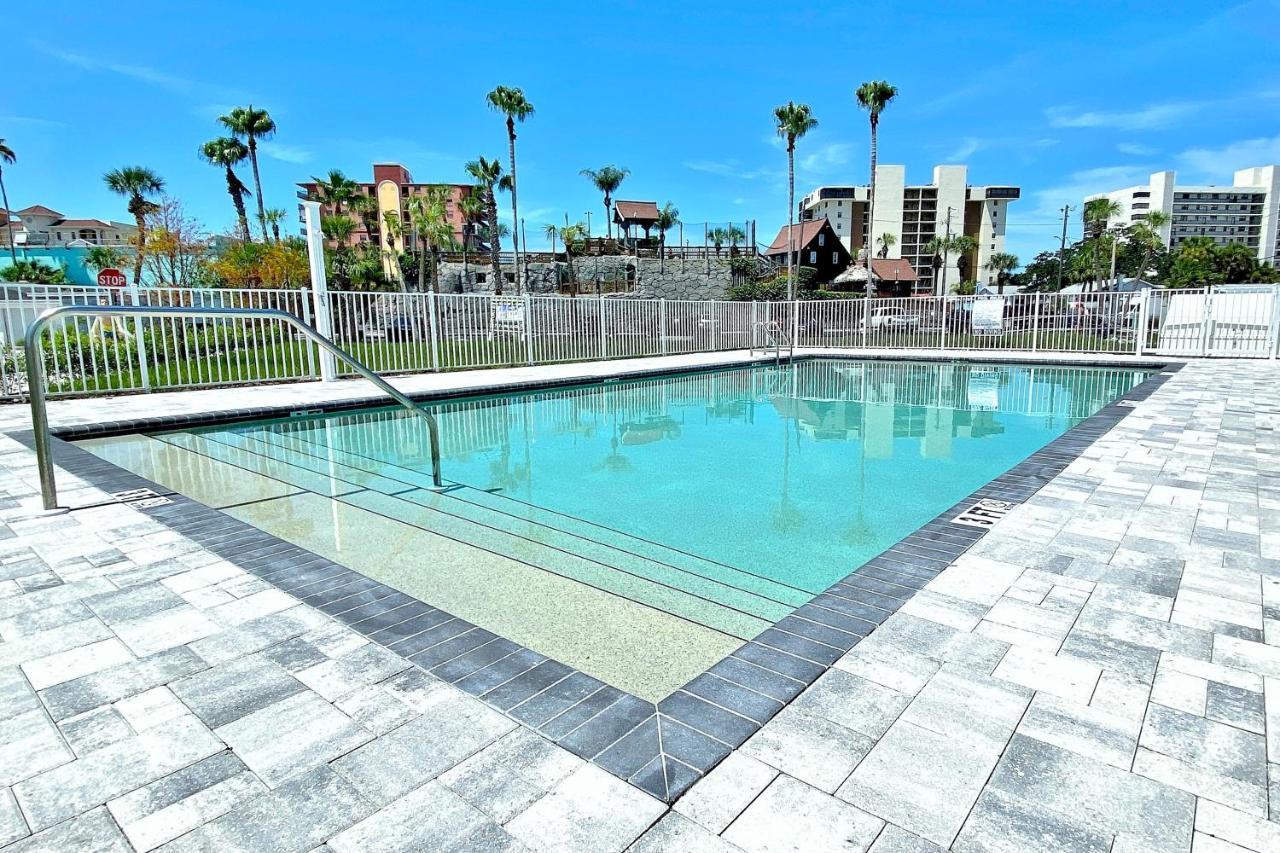 Madeira Del Mar 303 Appartement St. Pete Beach Buitenkant foto